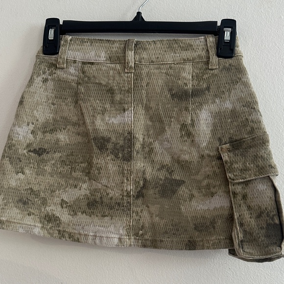Fashion Nova Olive Camo Mini Skirt - Picture 3 of 10